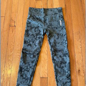 Gymshark Adapt Camo Seamless Leggings - Dark Green